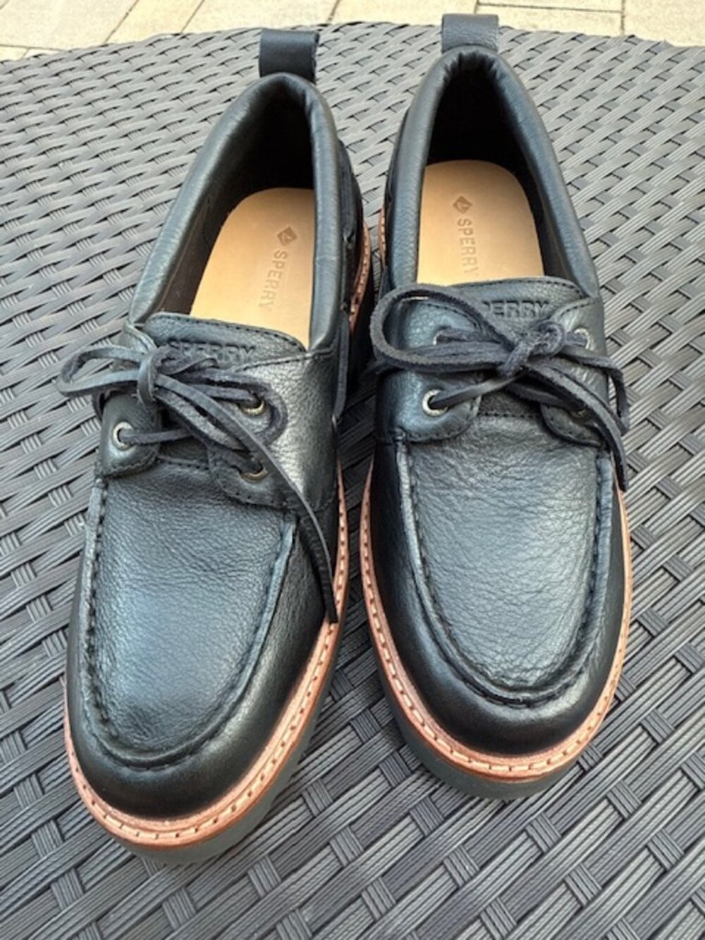 NWOT Authentic Original™ 2 Eye Lug Boat Shoe Black Leather *Sold out  Women sz 8
